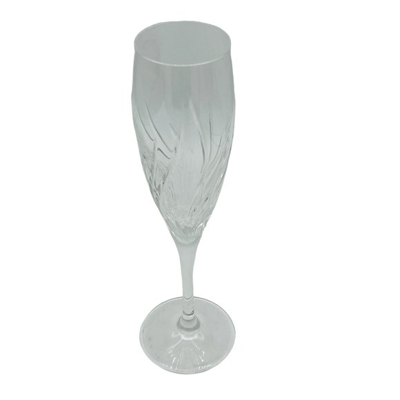 Marquis by Waterford Crystal Summer Breeze Champagne Flute 8.75 Inch - Picture 2 of 3